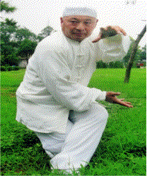 熊抖膀.gif